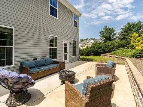 2324 Primrose Court Elon NC 27244
