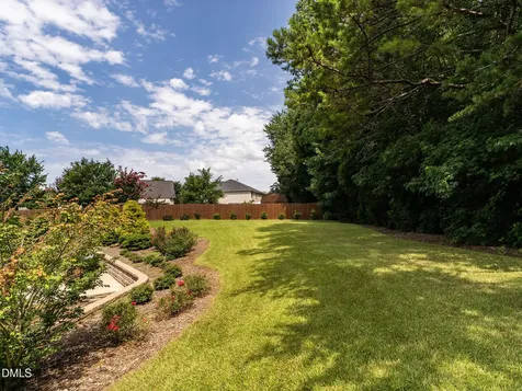 2324 Primrose Court Elon NC 27244