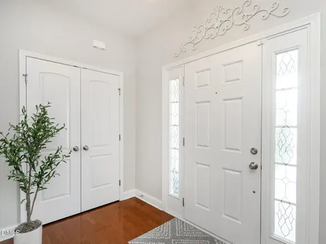 2324 Primrose Court Elon NC 27244
