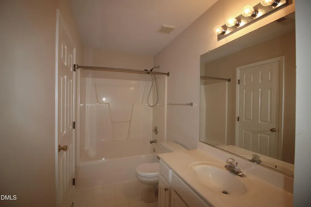 2517 Valley Haven Drive Raleigh NC 27603