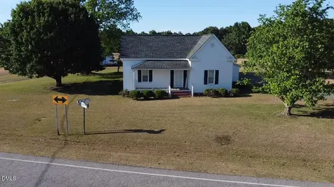 5898 Old Us Highway 421 Lillington NC 27546
