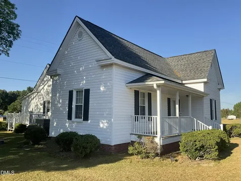 5898 Old Us Highway 421 Lillington NC 27546