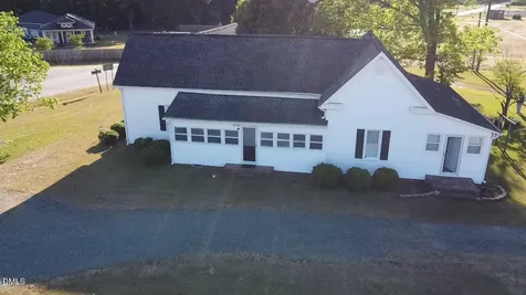 5898 Old Us Highway 421 Lillington NC 27546