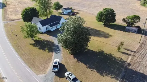 5898 Old Us Highway 421 Lillington NC 27546