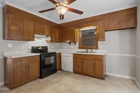 140 Rollingwood Drive Dunn NC 28334