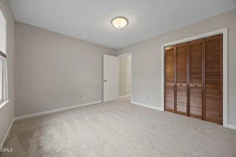 140 Rollingwood Drive Dunn NC 28334
