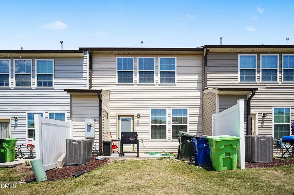 4716 Princess Lita Way Raleigh NC 27610