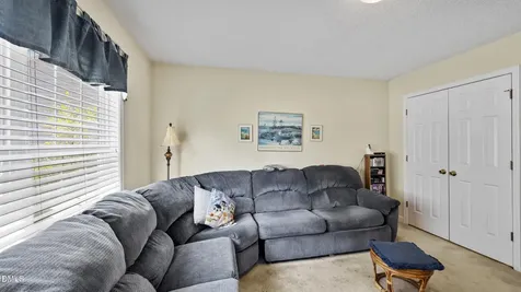 670 Huntingdon Street Elon NC 27244