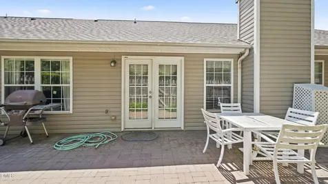 670 Huntingdon Street Elon NC 27244