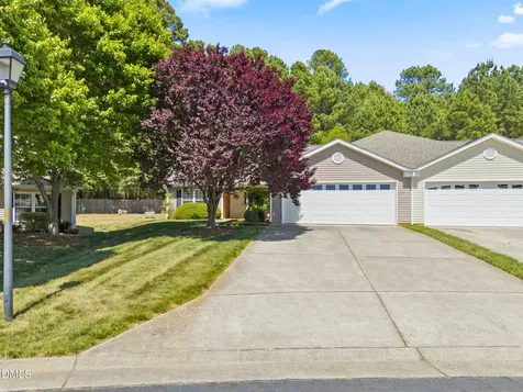 670 Huntingdon Street Elon NC 27244
