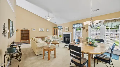 670 Huntingdon Street Elon NC 27244