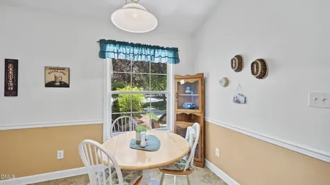 670 Huntingdon Street Elon NC 27244