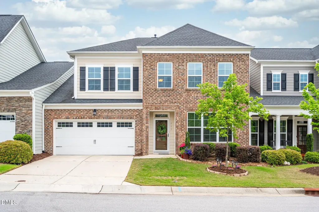 942 River Bark Place Cary NC 27519
