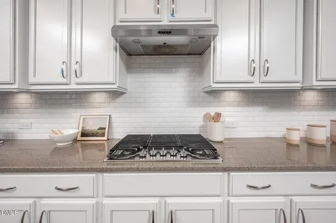 942 River Bark Place Cary NC 27519