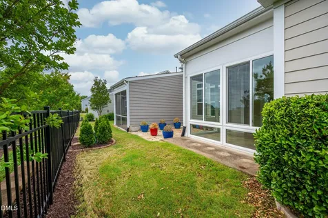 942 River Bark Place Cary NC 27519