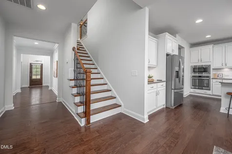 942 River Bark Place Cary NC 27519