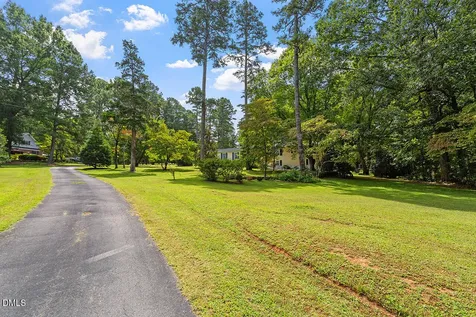 460 Nc-58 Warrenton NC 27589