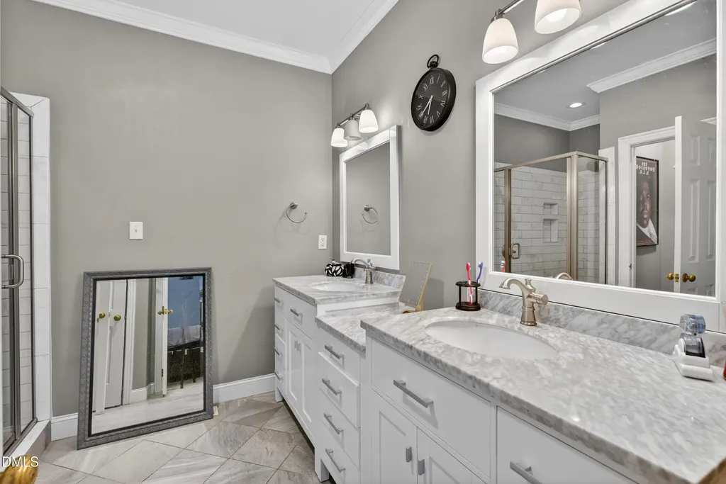 8313 Wycombe Lane Raleigh NC 27615
