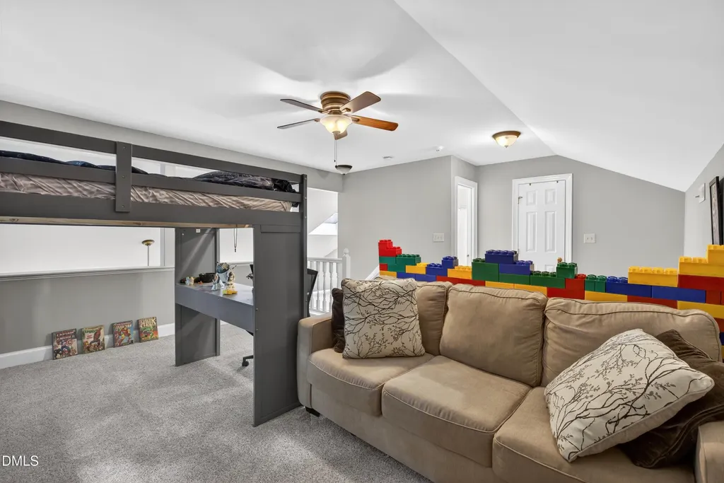 8313 Wycombe Lane Raleigh NC 27615