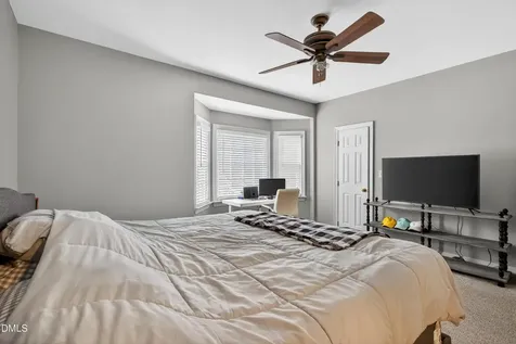 8313 Wycombe Lane Raleigh NC 27615