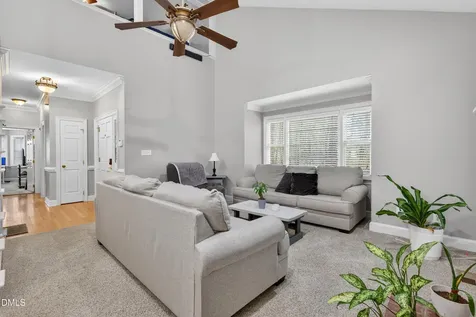 8313 Wycombe Lane Raleigh NC 27615
