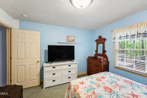 96 Holly Circle Henderson NC 27537
