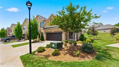 978 Bonanza Lane Mebane NC 27302