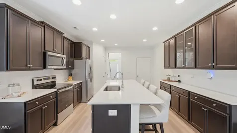 978 Bonanza Lane Mebane NC 27302
