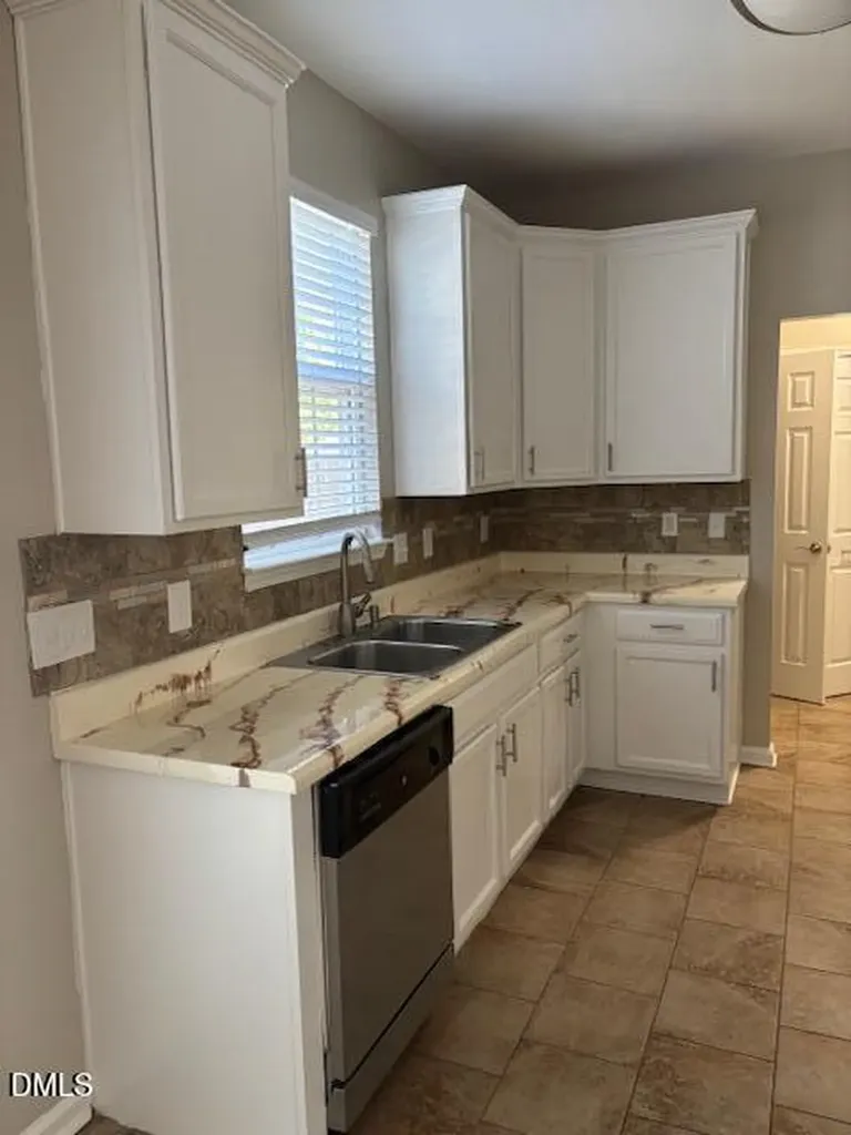 113 Jasper Point Drive Holly Springs NC 27540