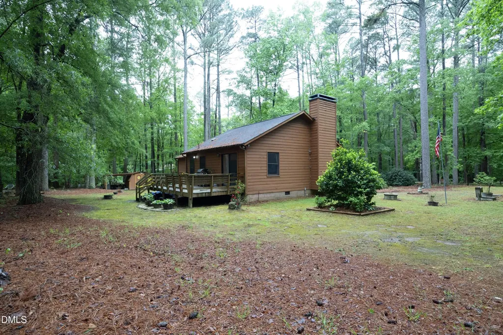 9816 Leslie Drive Chapel Hill NC 27516