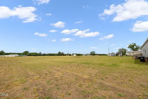 2890 Junior Road Kenly NC 27542