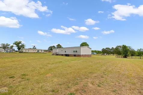 2890 Junior Road Kenly NC 27542