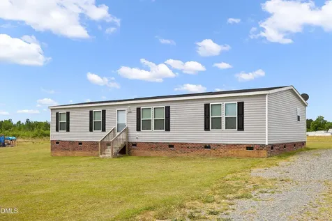 2890 Junior Road Kenly NC 27542