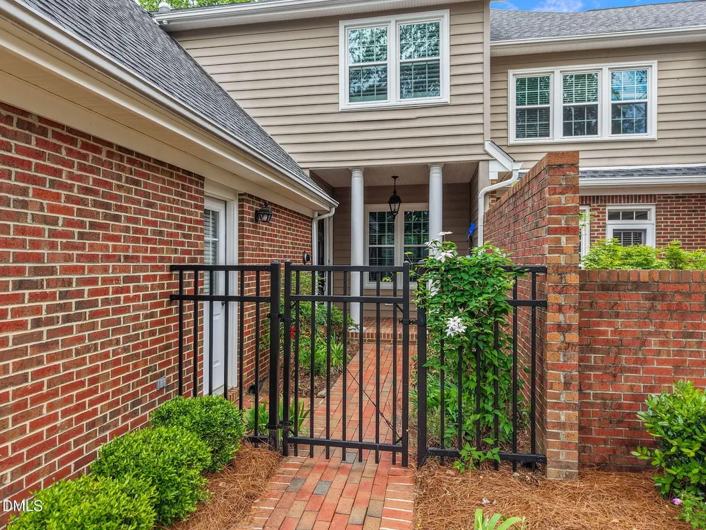 3409 Sir Colleton Court Raleigh NC 27612