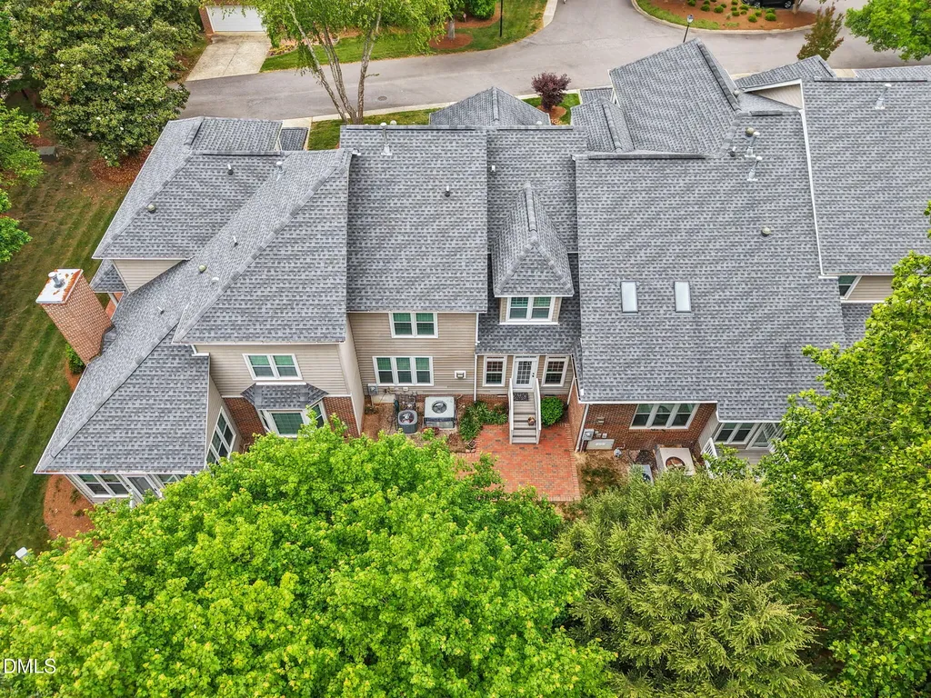 3409 Sir Colleton Court Raleigh NC 27612