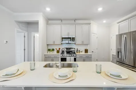 1468 Maple Branch Circle Graham NC 27253