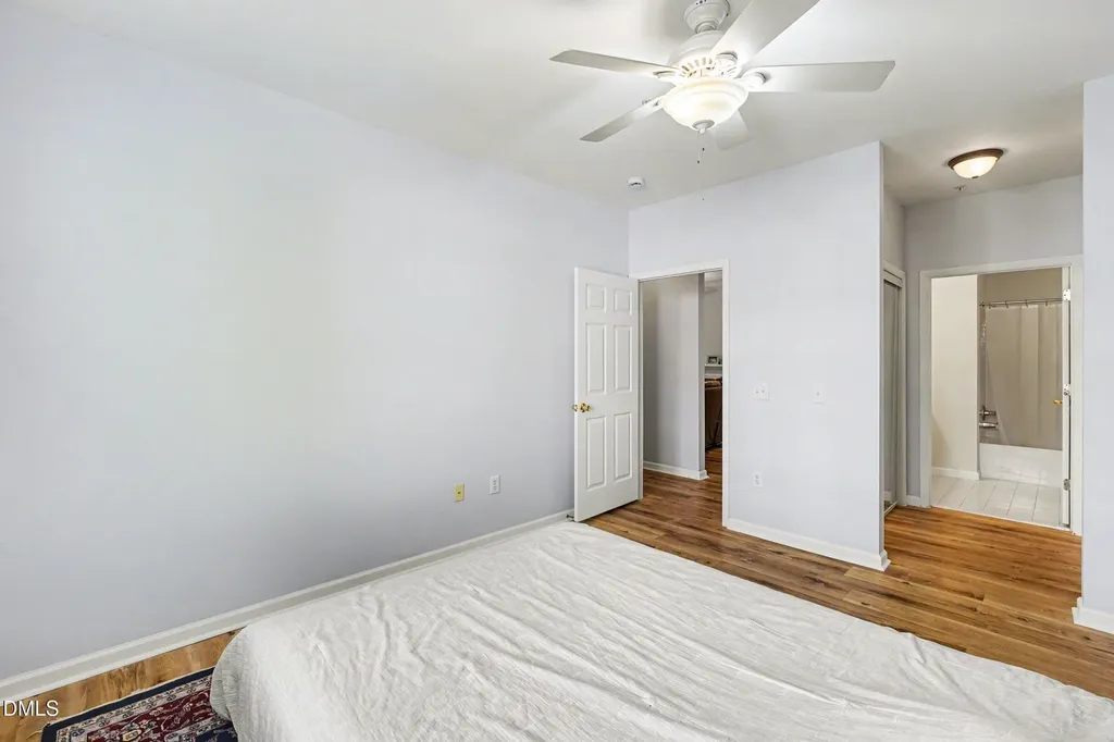 8221 Allyns Landing Way Raleigh NC 27615