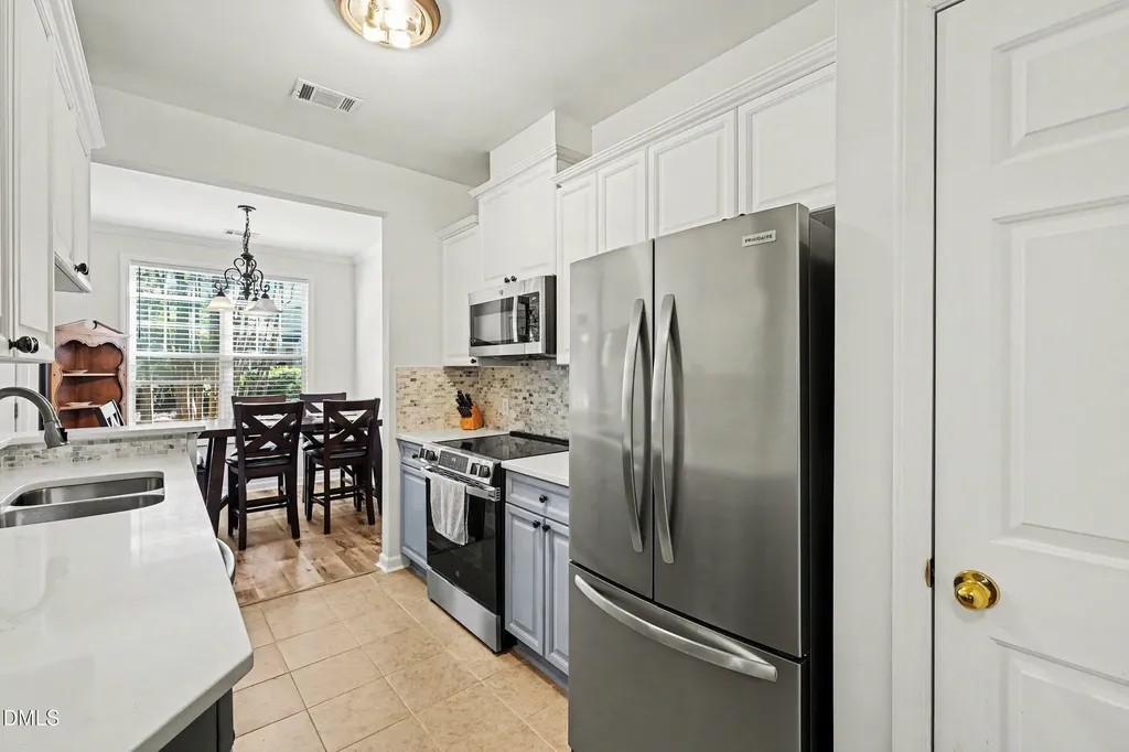 8221 Allyns Landing Way Raleigh NC 27615