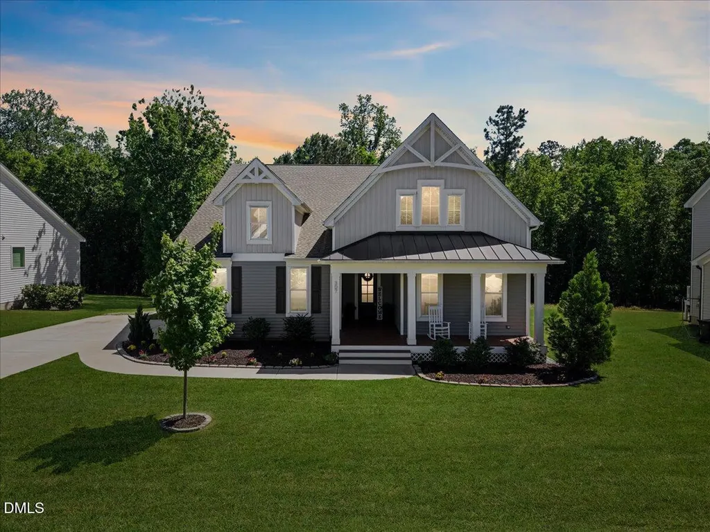 307 W Amber Oak Drive Selma NC 27576