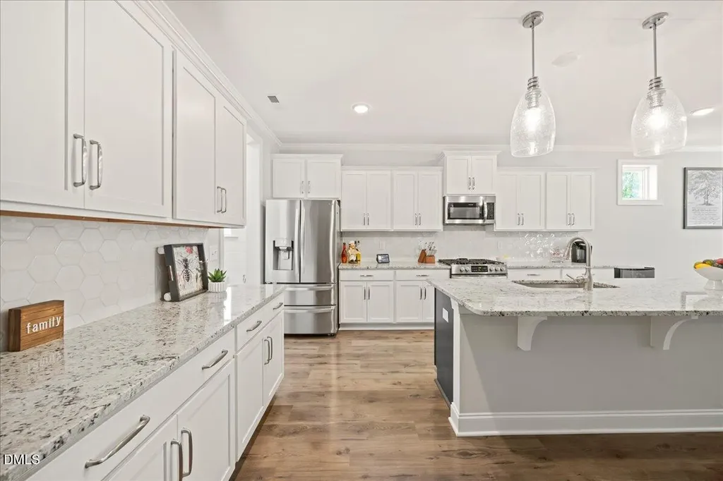 307 W Amber Oak Drive Selma NC 27576