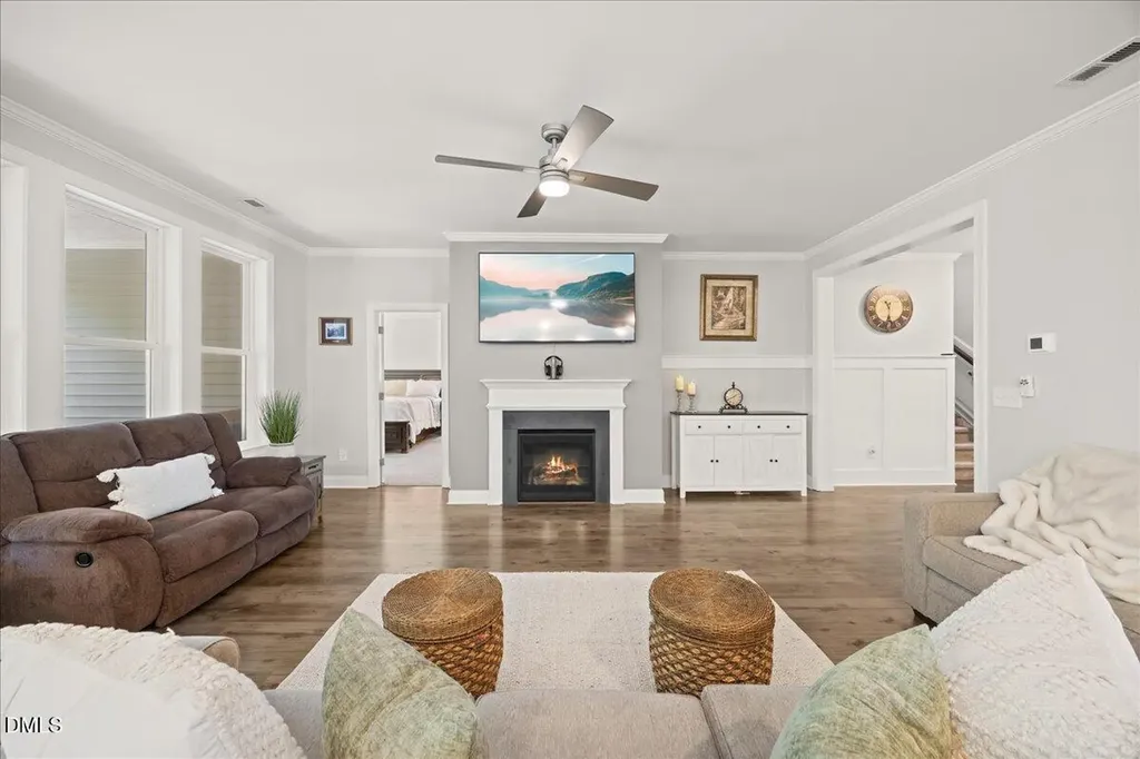 307 W Amber Oak Drive Selma NC 27576