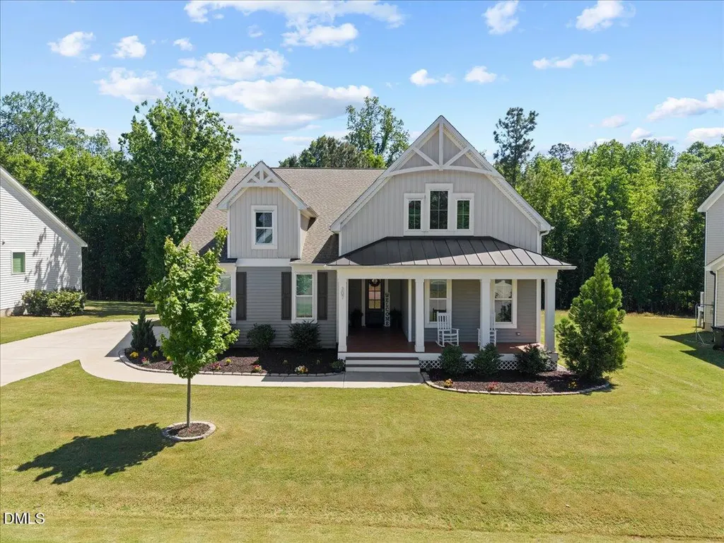307 W Amber Oak Drive Selma NC 27576