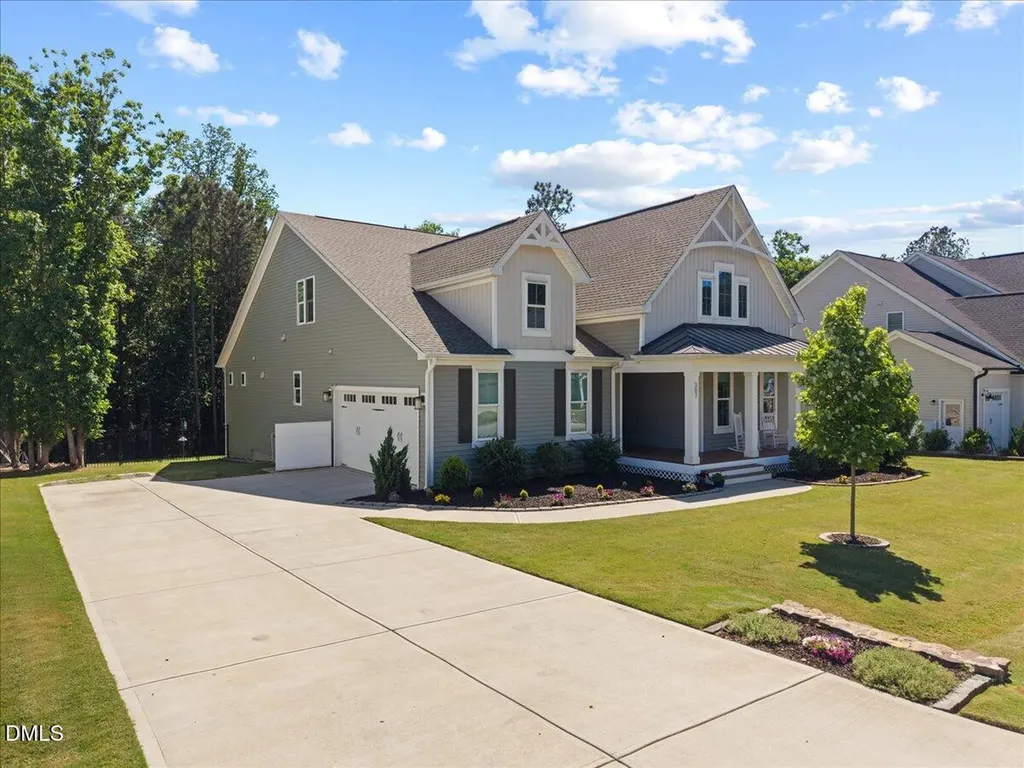 307 W Amber Oak Drive Selma NC 27576