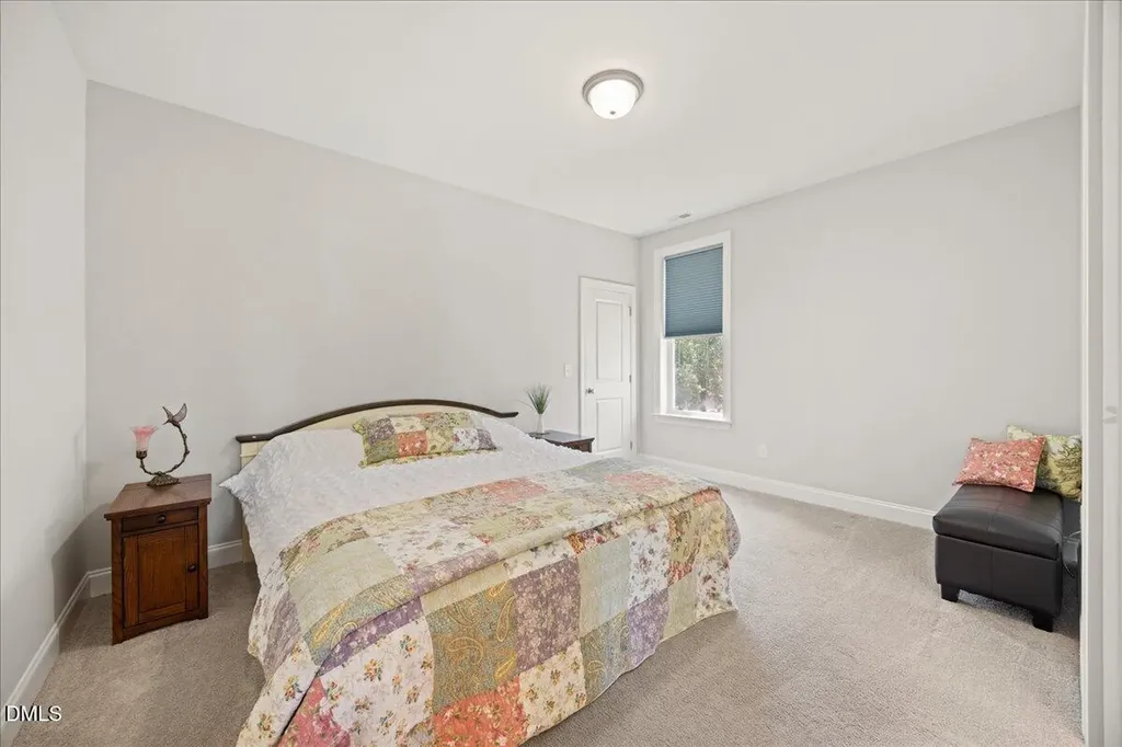 307 W Amber Oak Drive Selma NC 27576