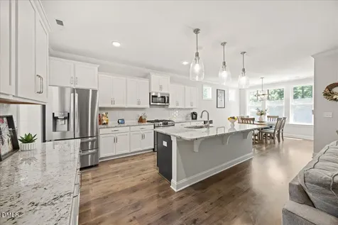307 W Amber Oak Drive Selma NC 27576