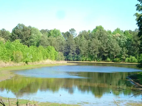 00 Nc 82 Highway Dunn NC 28334