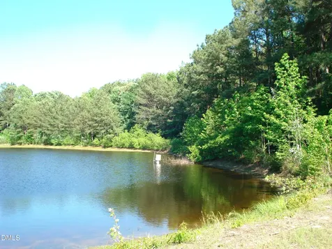 00 Nc 82 Highway Dunn NC 28334