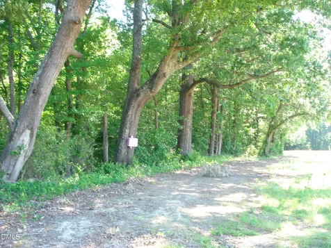 00 Nc 82 Highway Dunn NC 28334