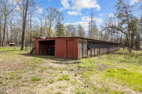 6955 Garrett Store Road Liberty NC 27298