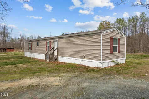 6955 Garrett Store Road Liberty NC 27298
